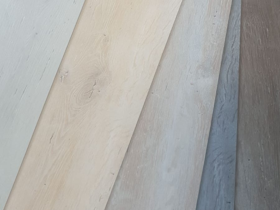 Wat is de droogtijd van een cementdekvloer voor het leggen van een pvc vloer?